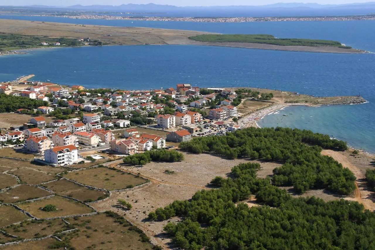 Apartment Povljana 12169D Croatia