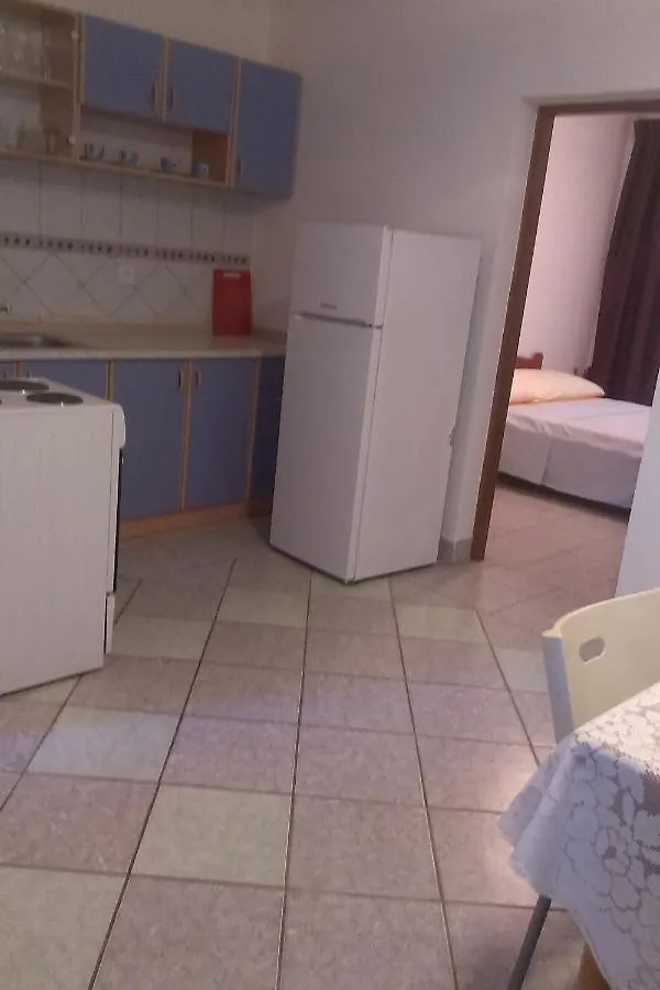 Apartment Povljana 12169D Хорватия